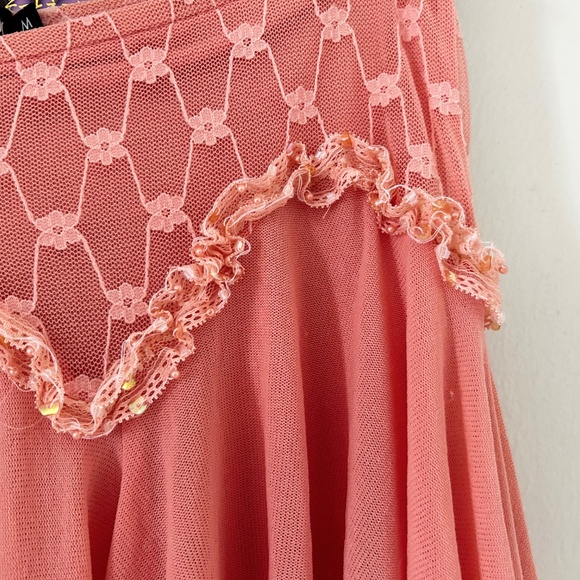 Arden B. Mini Skirt  store in the closet not worn outside - Picture 2 of 2